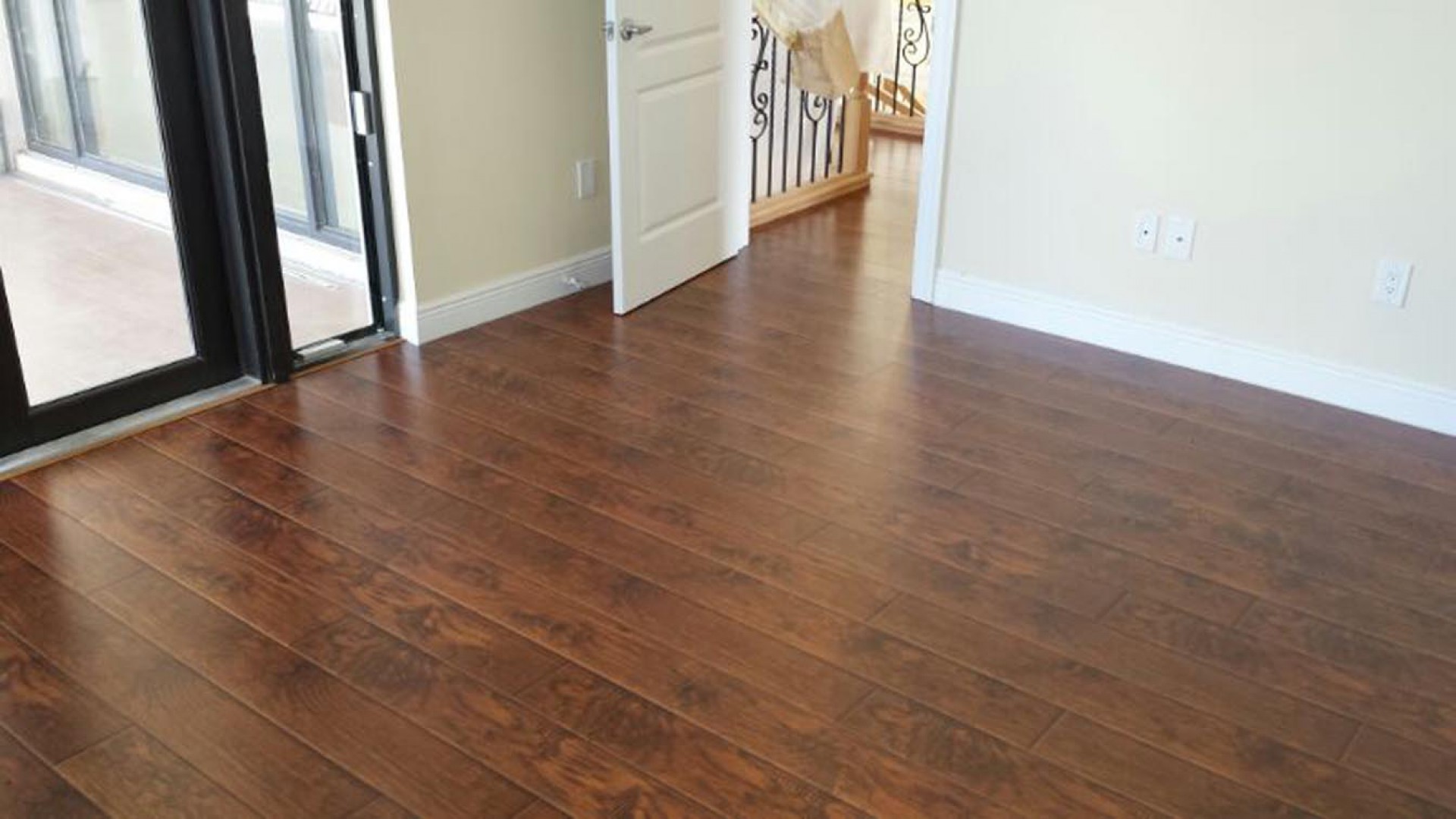 Laminate Wood floors